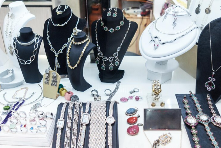 Exploring online marketplaces is another option when deciding what is the best way to sell jewelry.