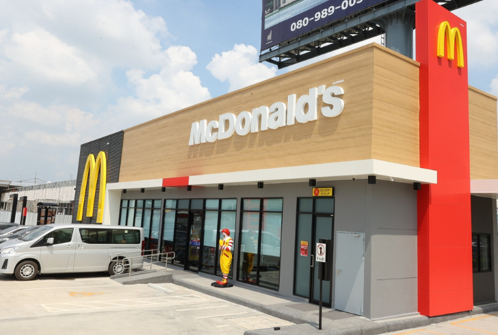 Many fast-food chains rely heavily on the French fry king for their signature side dishes.